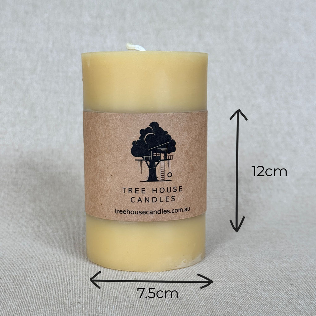 100% beeswax candle with cotton wick all natural toxin free candle long burn 90 hours 7.5cm width and 12cm height perfect for long burns and any occassion