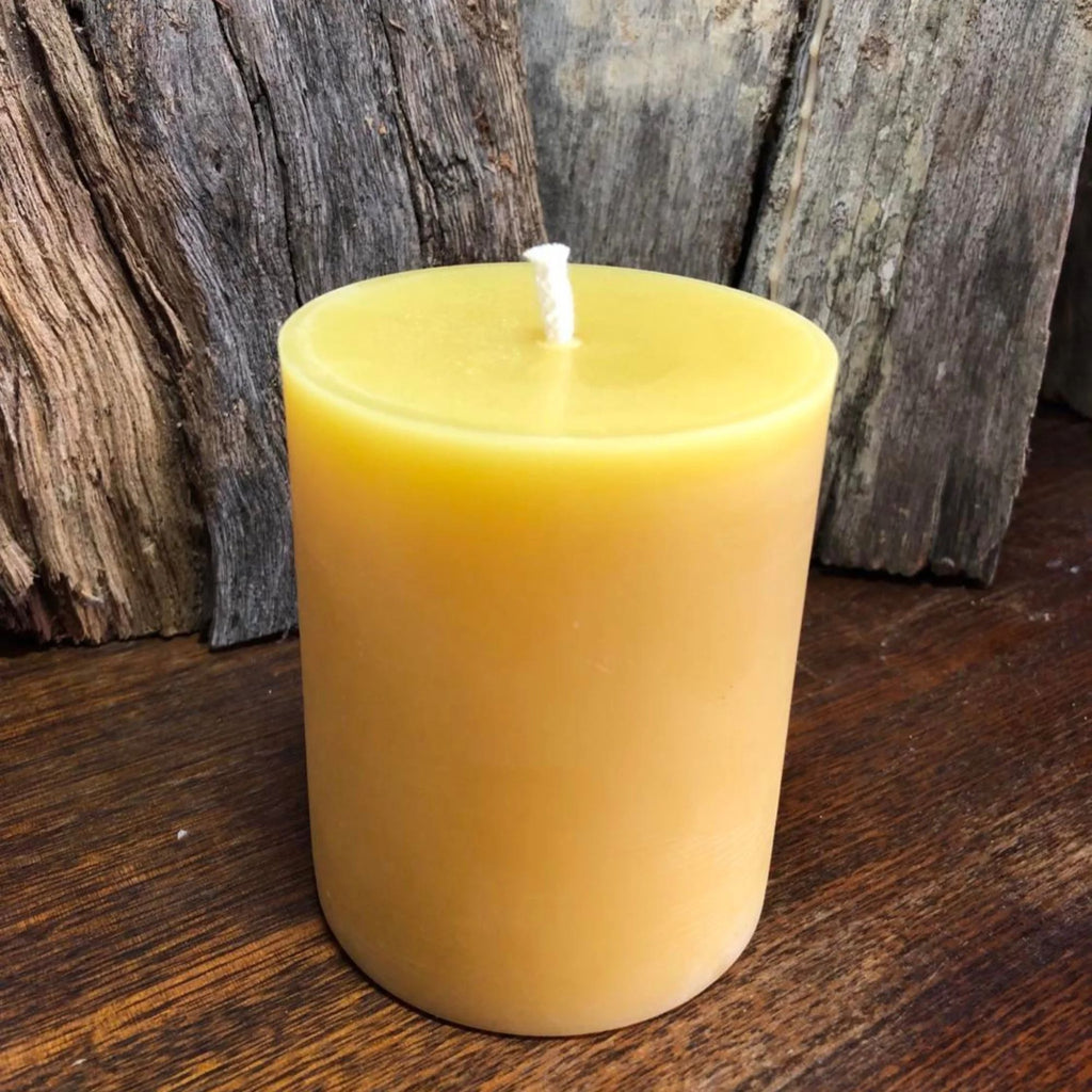 Medium Beeswax Pillar Candle 70-Hour Burn Time | 100% Pure Australian Beeswax 360g