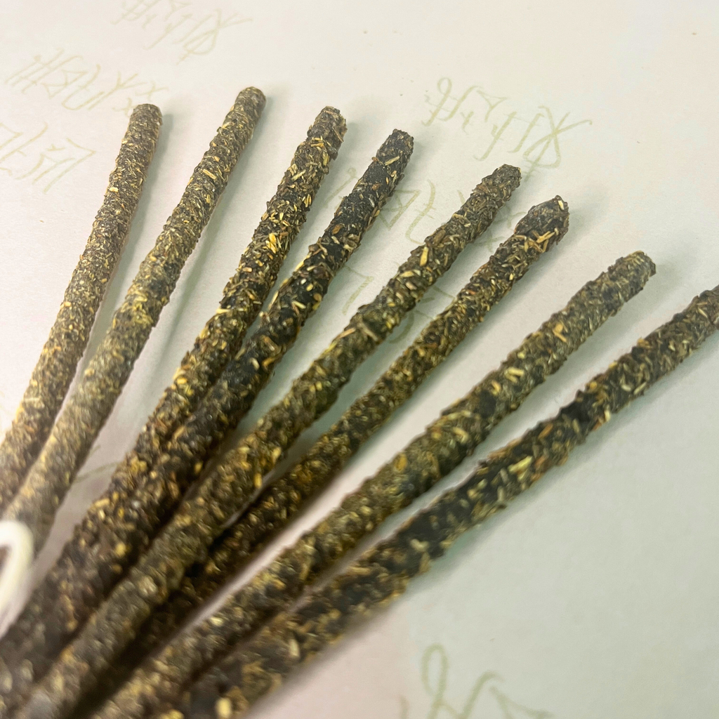 Palo Santo Hand Rolled Incense Sticks x 8
